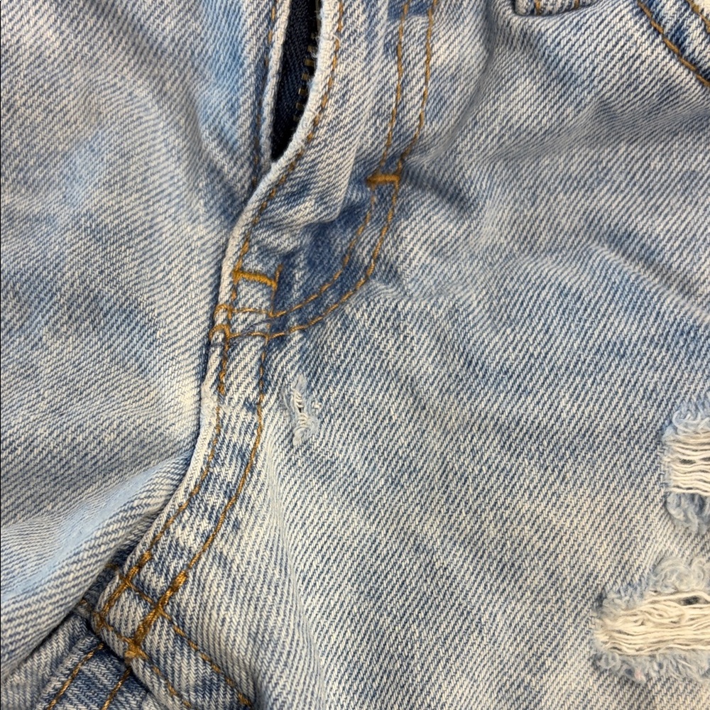 Levi's Light Blue Denim Kids Shorts - Picture 6 of 15